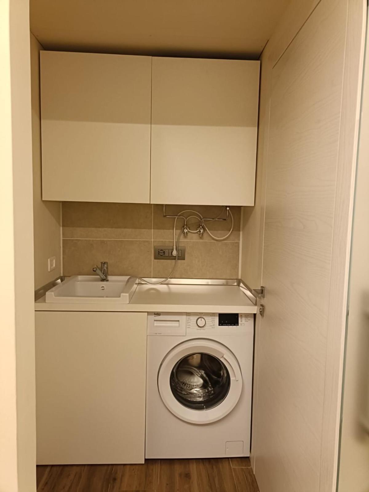 רוסולינה מארה Riviera Apartments Near The Beach + Parking מראה חיצוני תמונה
