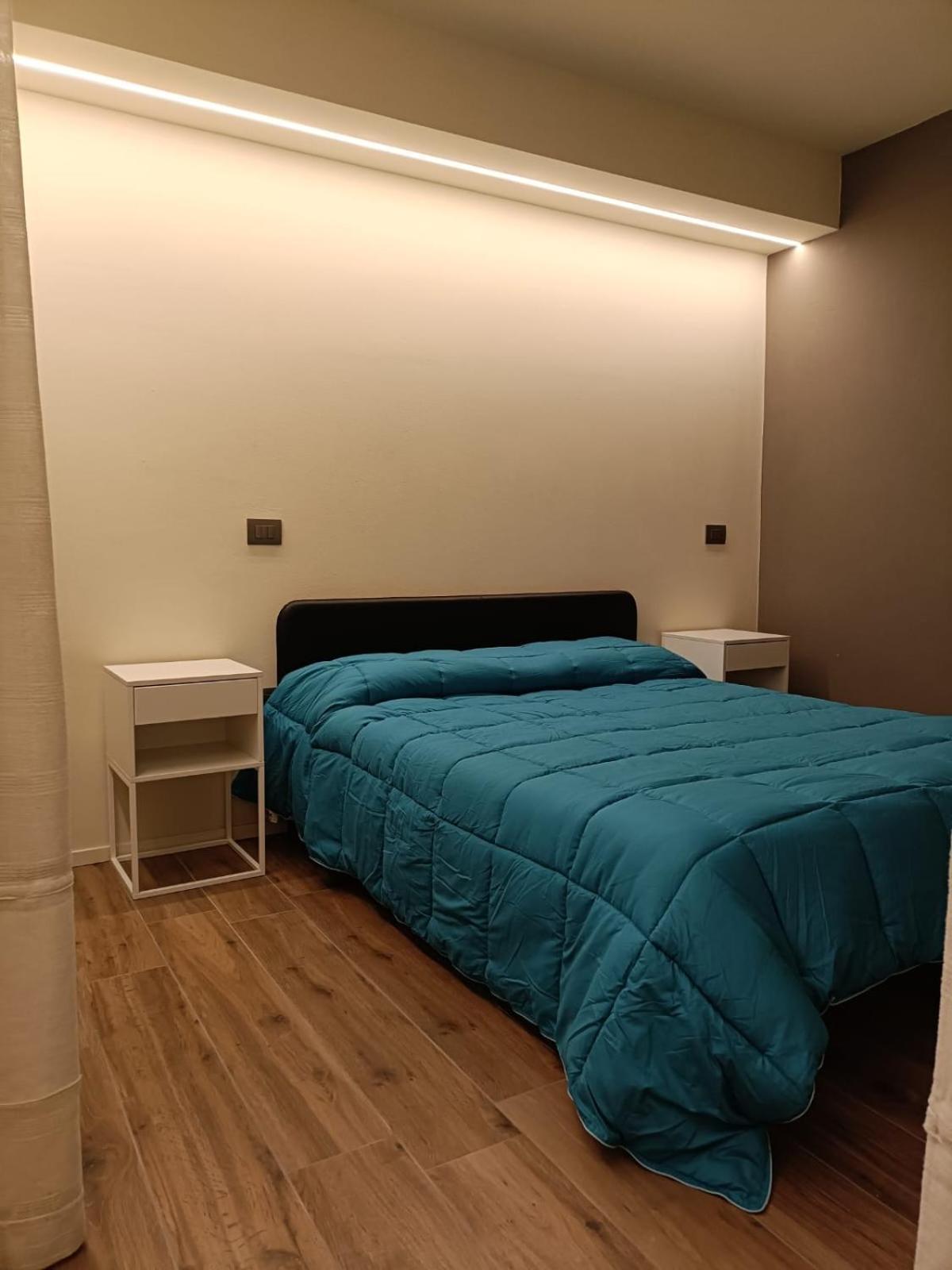 רוסולינה מארה Riviera Apartments Near The Beach + Parking מראה חיצוני תמונה